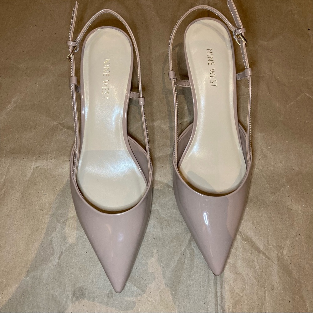 Nine West - Picture 2 of 11